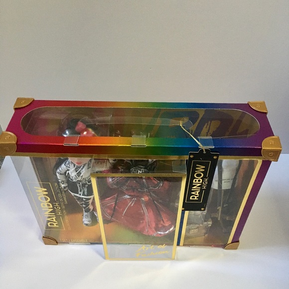 Rainbow High Jett Dawson collectors doll - Picture 4 of 8